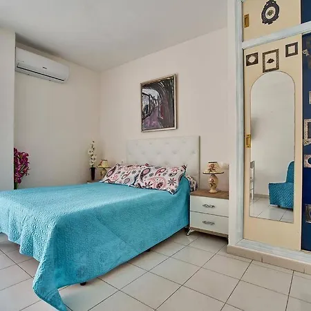 Cozy Near The Daire Torrevieja