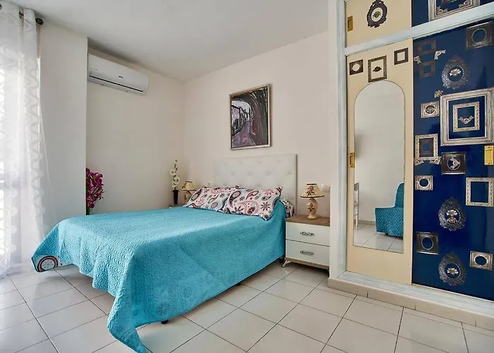 Cozy Near The Apartment Torrevieja